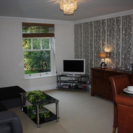 Canterbury Elms Court Apartment ห้อง รูปภาพ